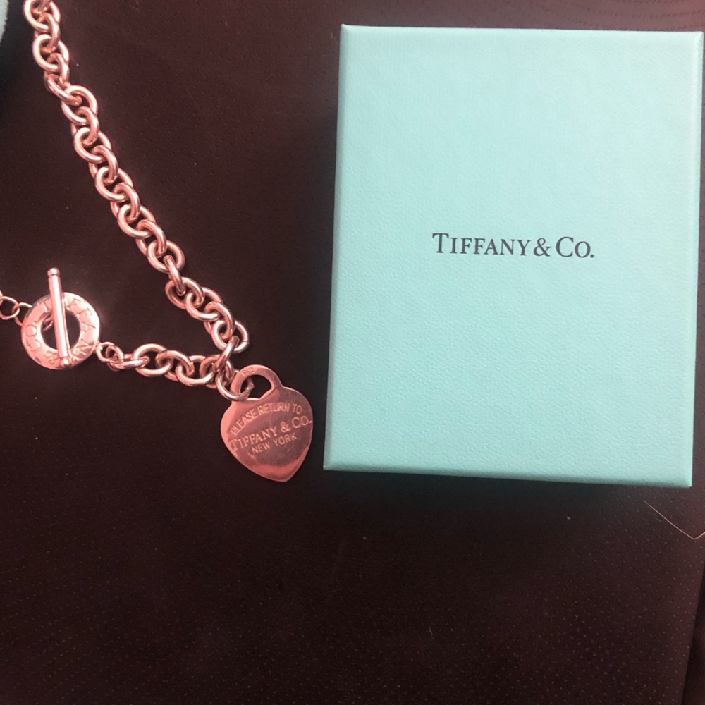 Tiffany & Co. toggle choker necklace